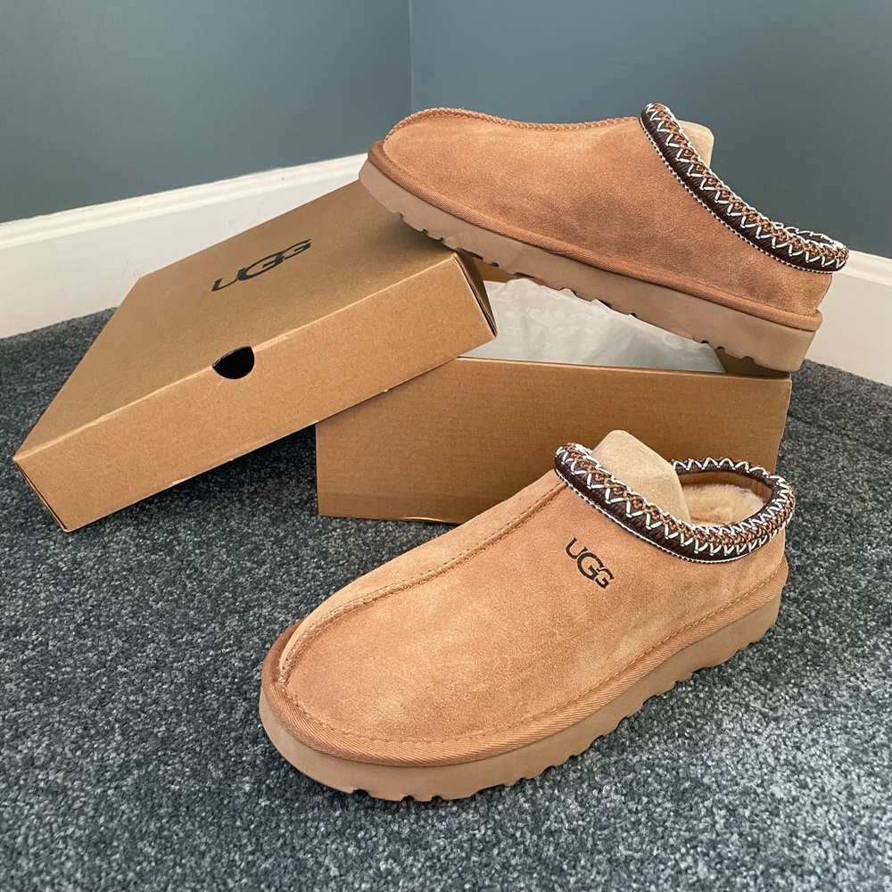 UGG Women's Tasman Suede upper Slipper Chestnut